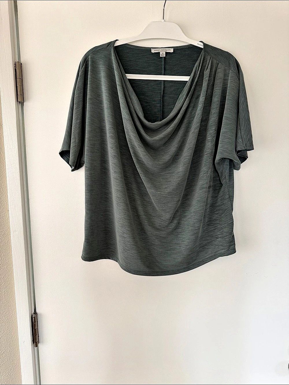 Green Envelope Women's Draped Neck Top in Gray Size XL Like New